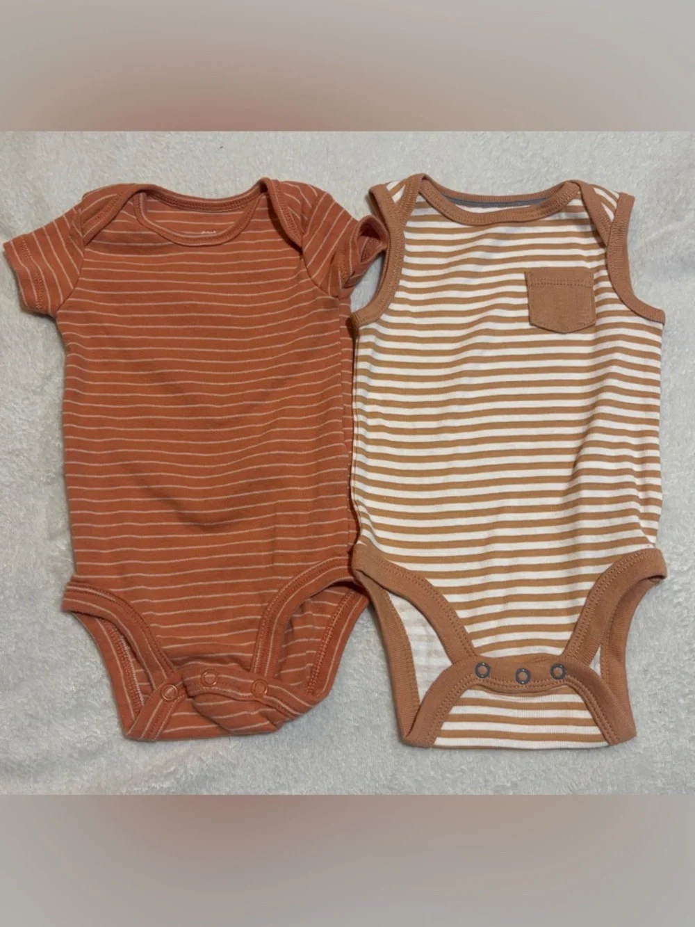 6pc Baby Boy 0-3M Onesie Bundle | Disney, Carter’s, Gerber Neutral Browns - Picture 2 of 5